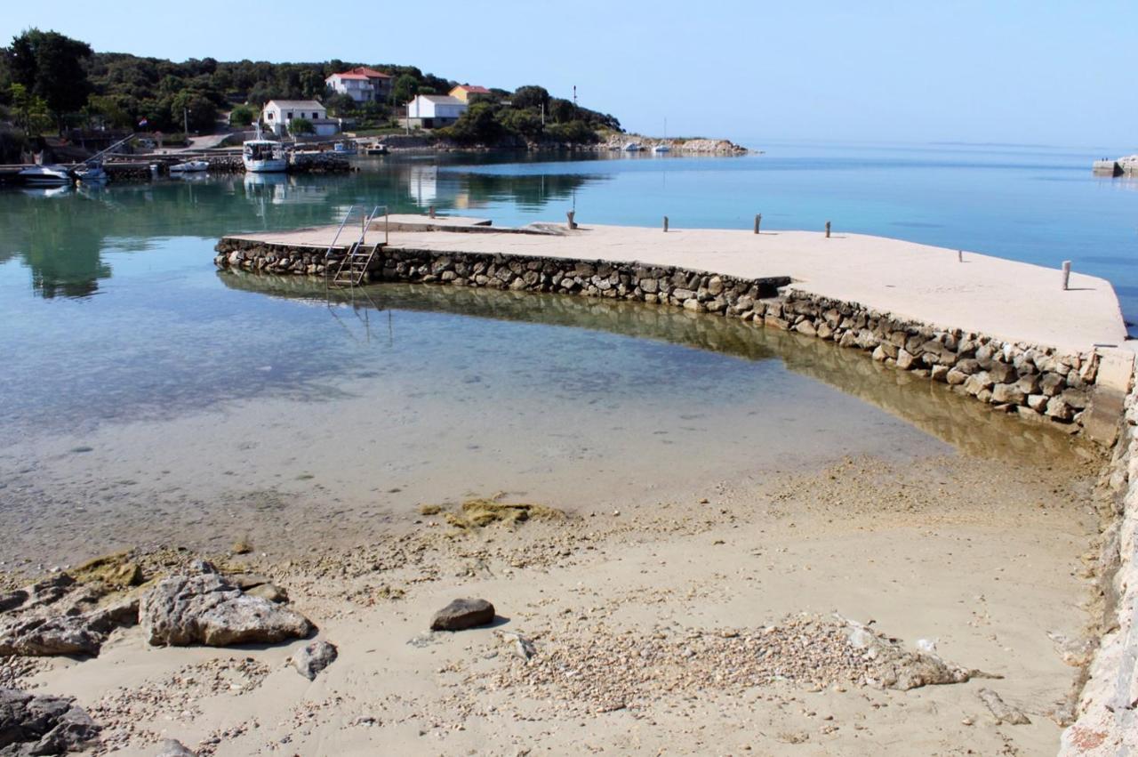 Apartments And Rooms By The Sea Jakisnica, Pag - 4160 ลุน ภายนอก รูปภาพ