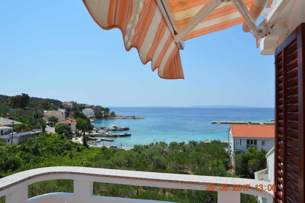 Apartments And Rooms By The Sea Jakisnica, Pag - 4160 ลุน ภายนอก รูปภาพ