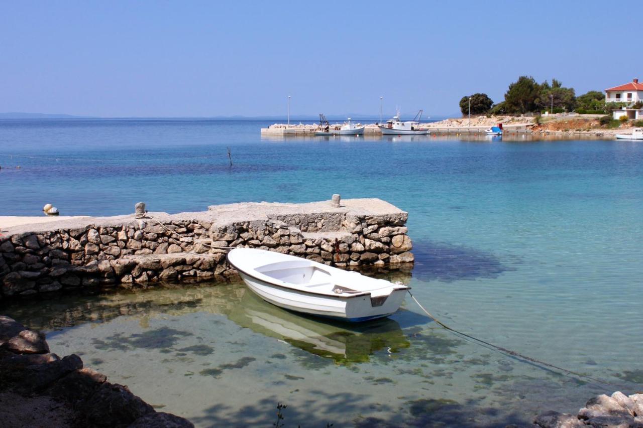 Apartments And Rooms By The Sea Jakisnica, Pag - 4160 ลุน ภายนอก รูปภาพ