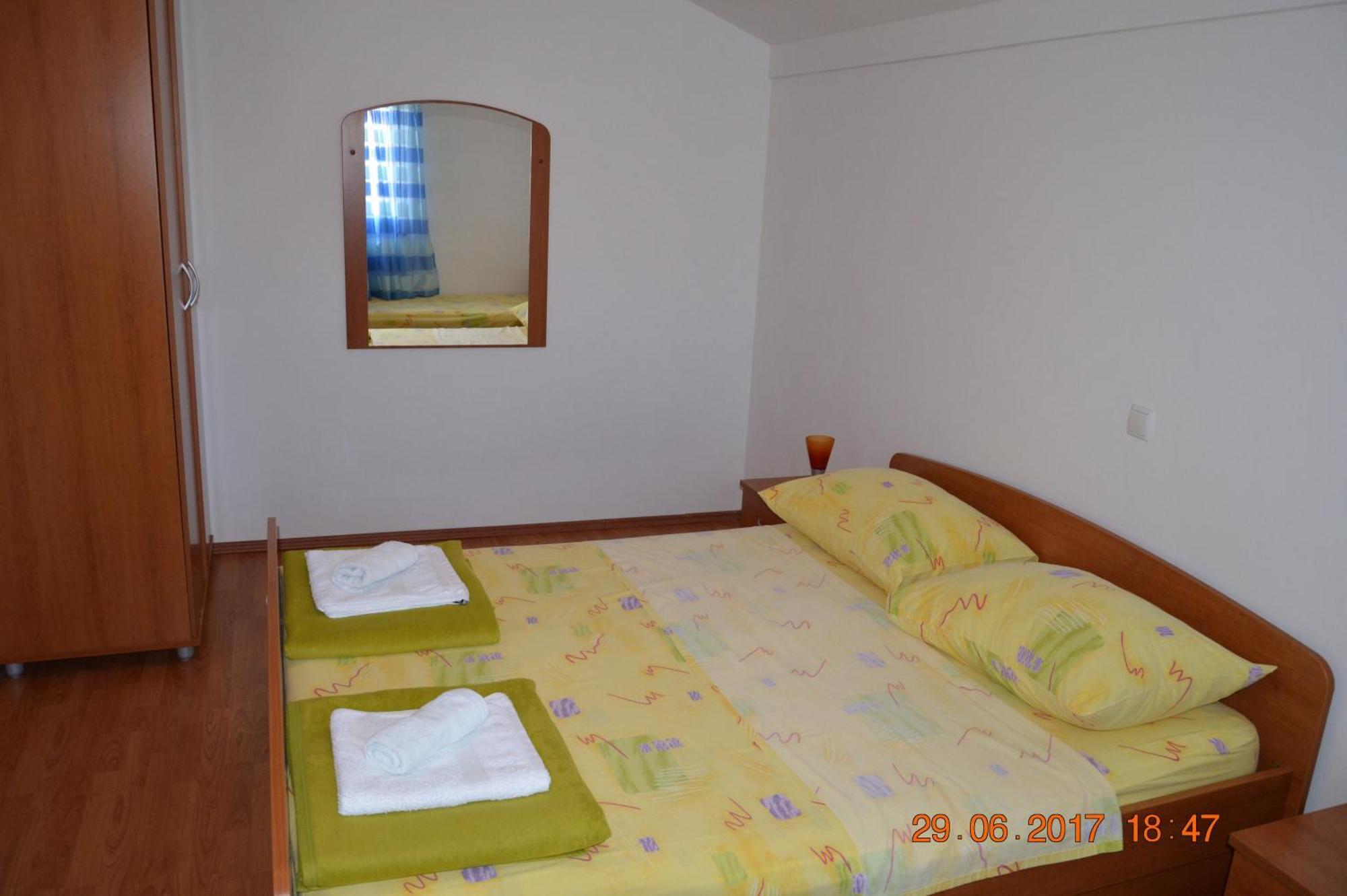 Apartments And Rooms By The Sea Jakisnica, Pag - 4160 ลุน ห้อง รูปภาพ